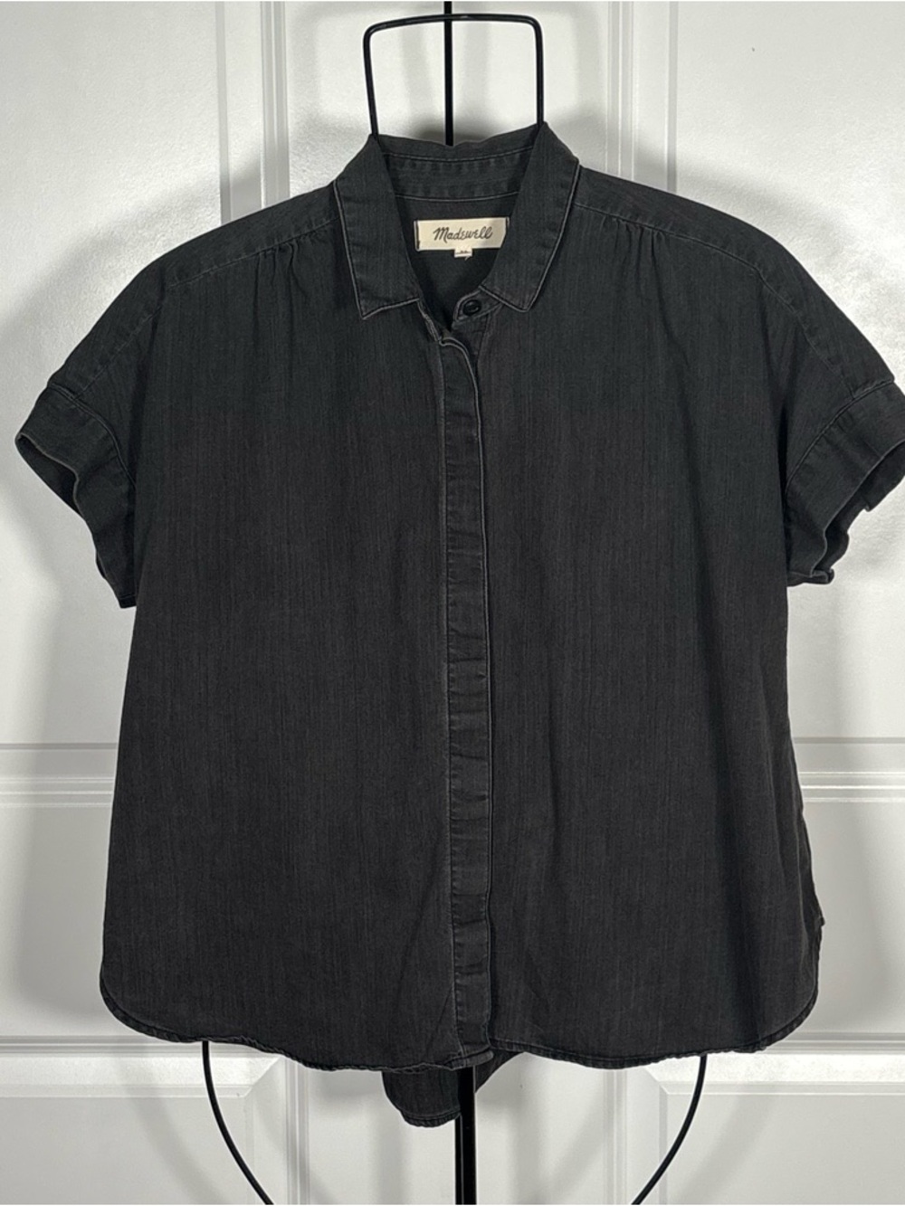 Madewell Charcoal Gray Short Sleeve Button Shirt